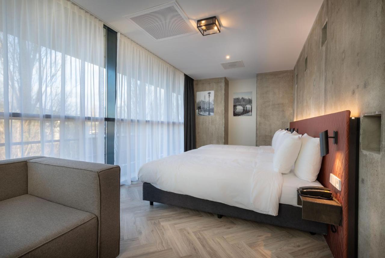 Luxury Triple Room